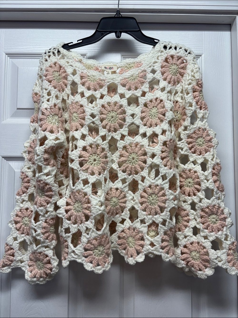 Bibi Granny core Crochet Flower Motif Sweater - Cream & Blush Medium